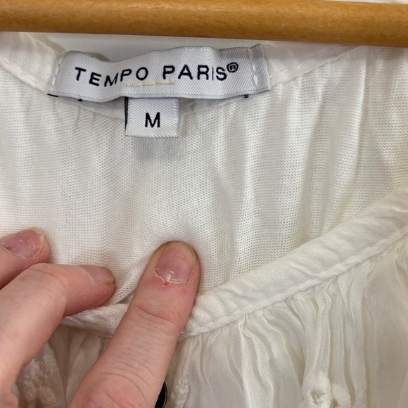Tempo Paris White Flutter Sleeve Blouse - Picture 3 of 4